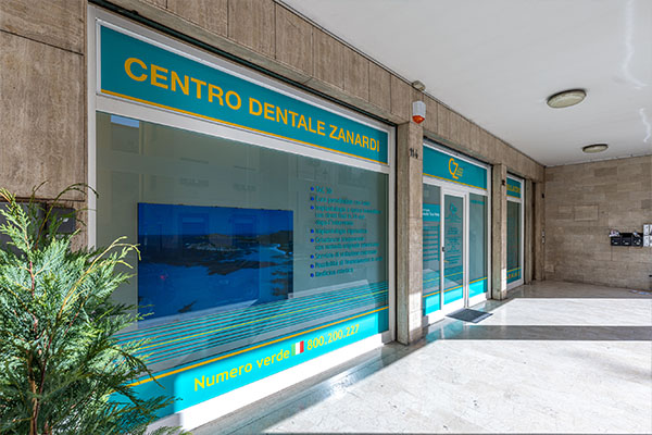 Esterno della sede di Rovato, Centro Dentale Zanardi