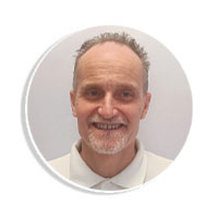 Roberto Barzaghi, responsabile dei centri e staff dei Centri Dentali Zanardi