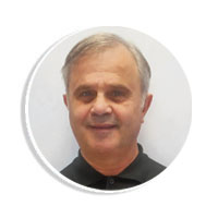 Dottor Rodolfo Tironi, direttore sanitario e staff dei Centri Dentali Zanardi