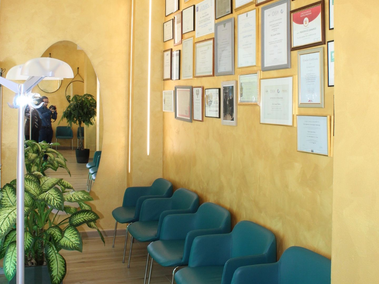 sala d'attesa centro dentale zanardi rovato