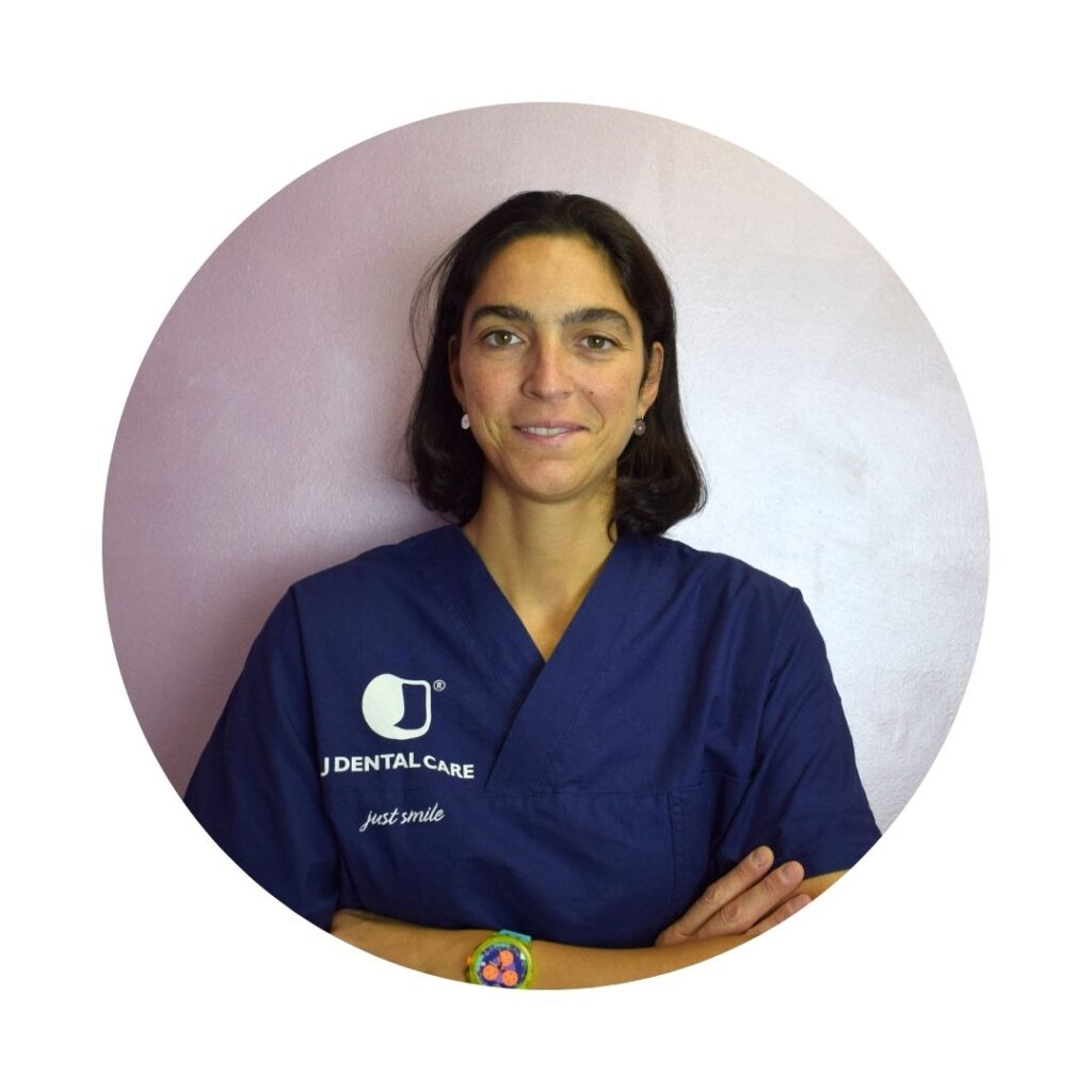 Dottoressa Emma Grecchi, Odontoiatra e staff dei Centri Dentali Zanardi