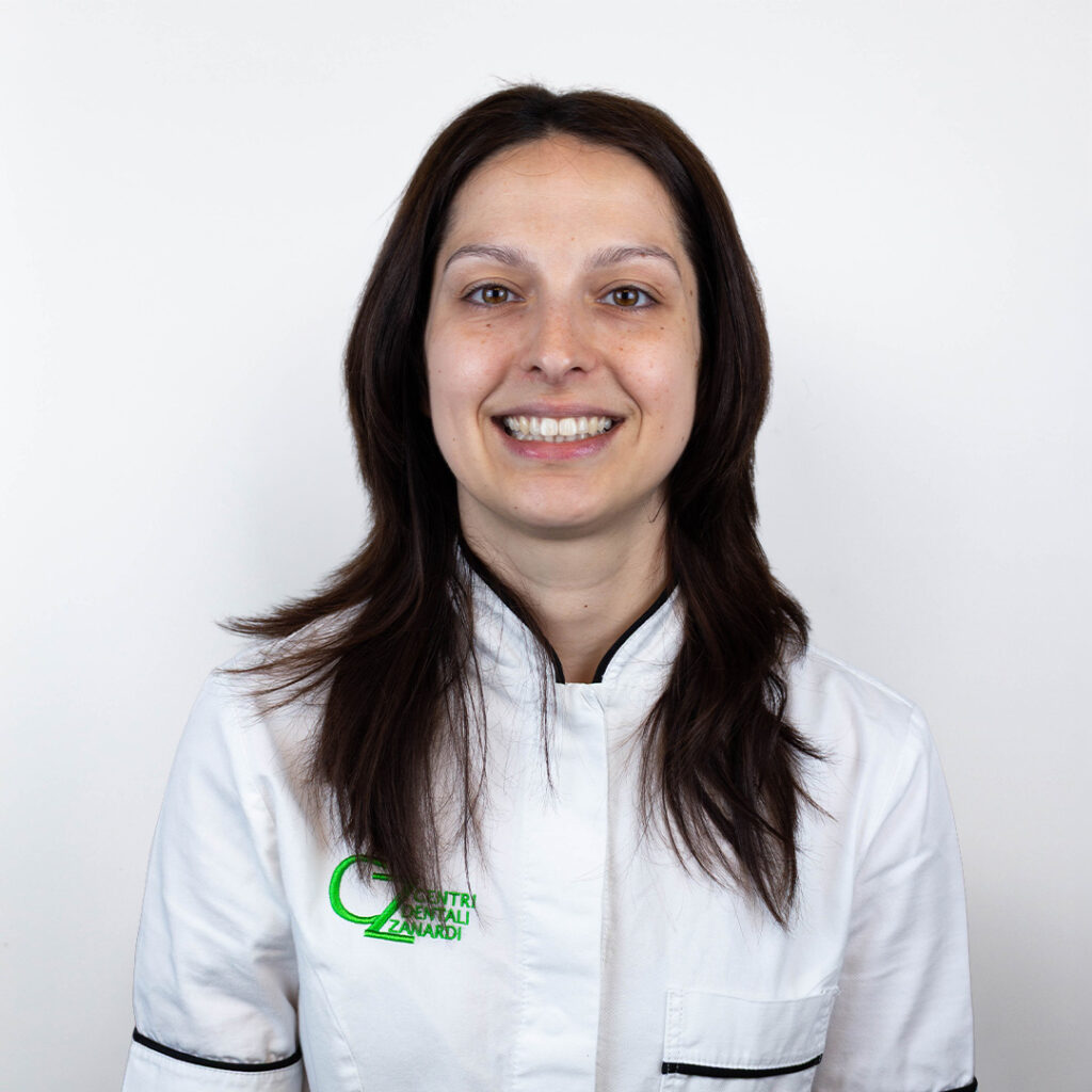 Martina, assistant and staff Centri Dentali Zanardi