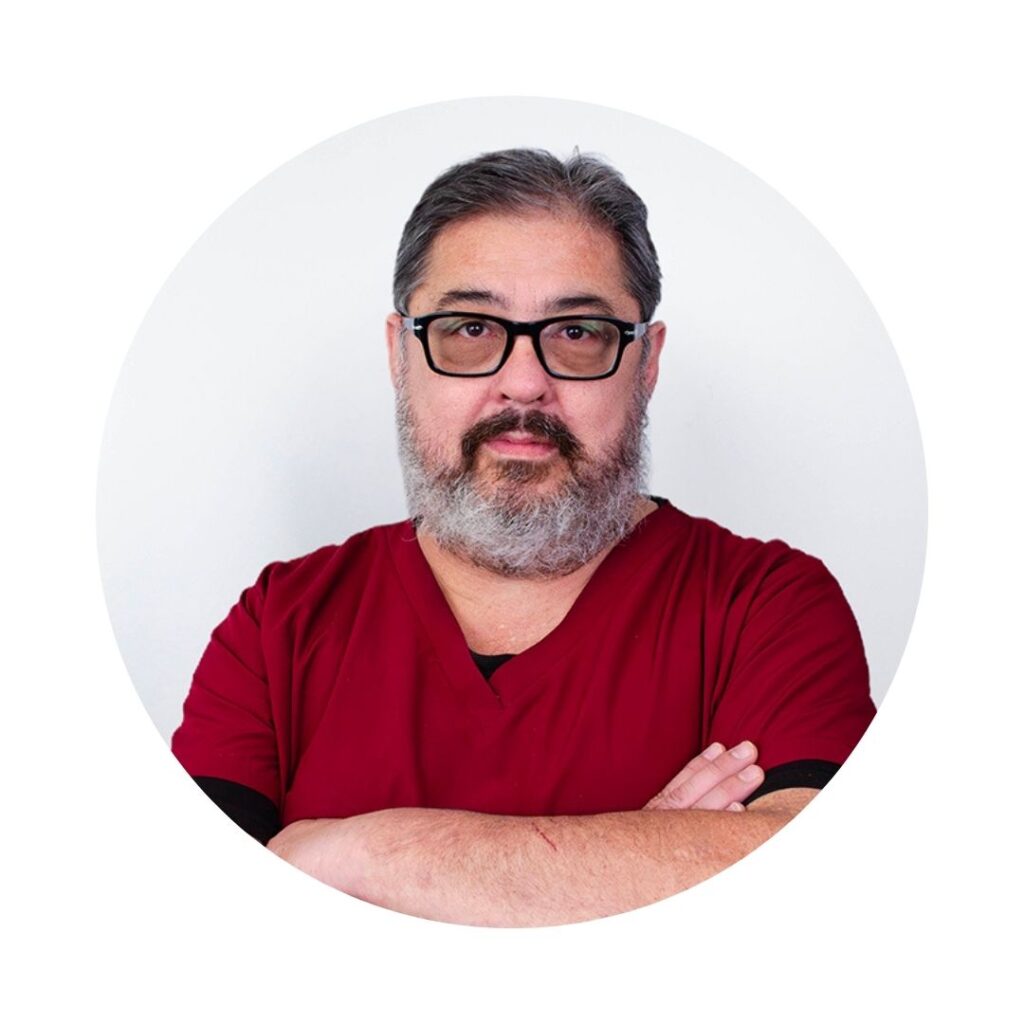 Dr. Faustino Gianluigi, dental prosthesis and staff of Centri Dentali Zanardi