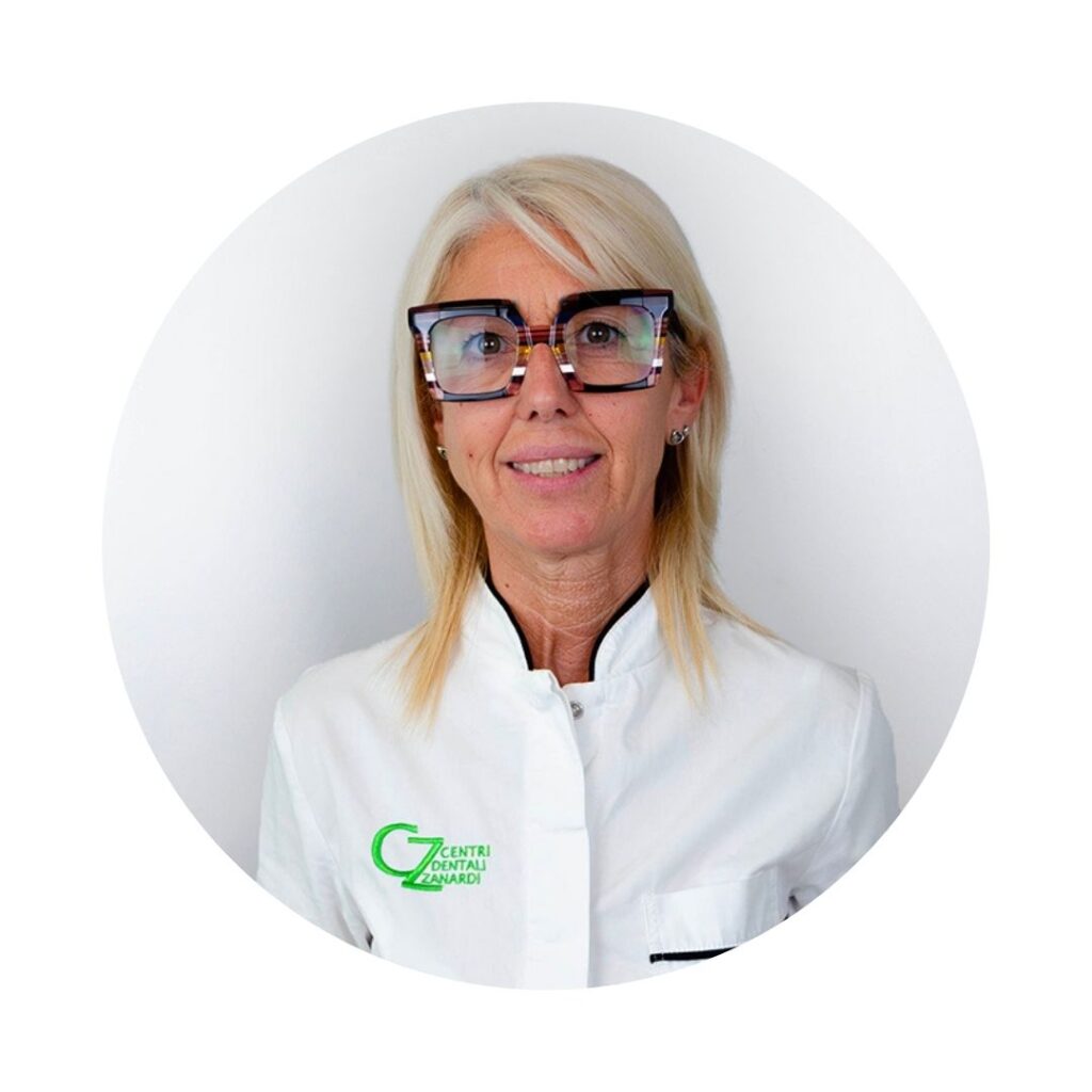 Elisa, assistant and staff of Centri Dentali Zanardi