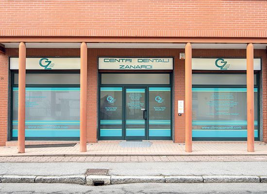 Esterno dello studio dentistico di Cassano Magnago