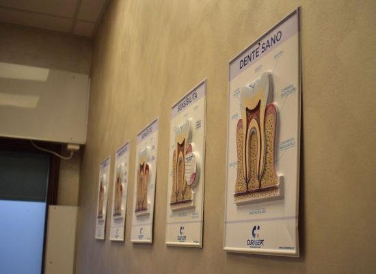 Illustrazioni dentistiche a Malnate, una sede del Centro Dentale Zanardi