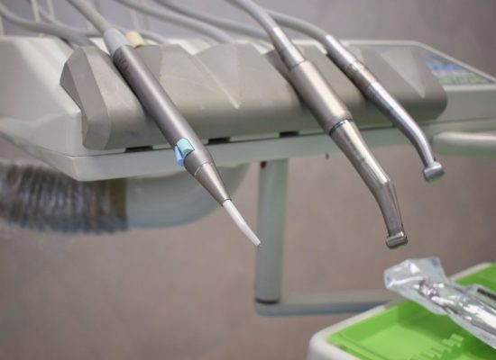 Strumenti dentistici a Cassano Magnago